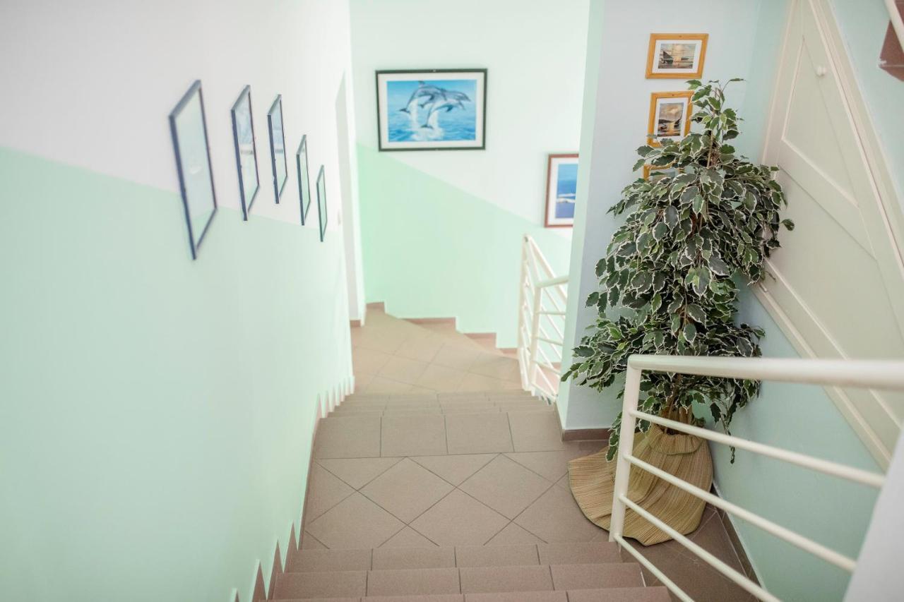 Guesthouse Sime Kolan Exterior photo